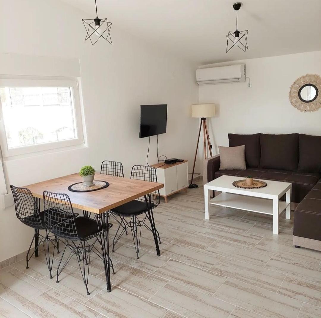 Apartmani.Sutomore Dış mekan fotoğraf